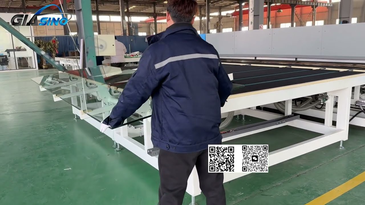 mquina automtica de corte de vidrio laminado/ Automatic laminated glass cutting machine