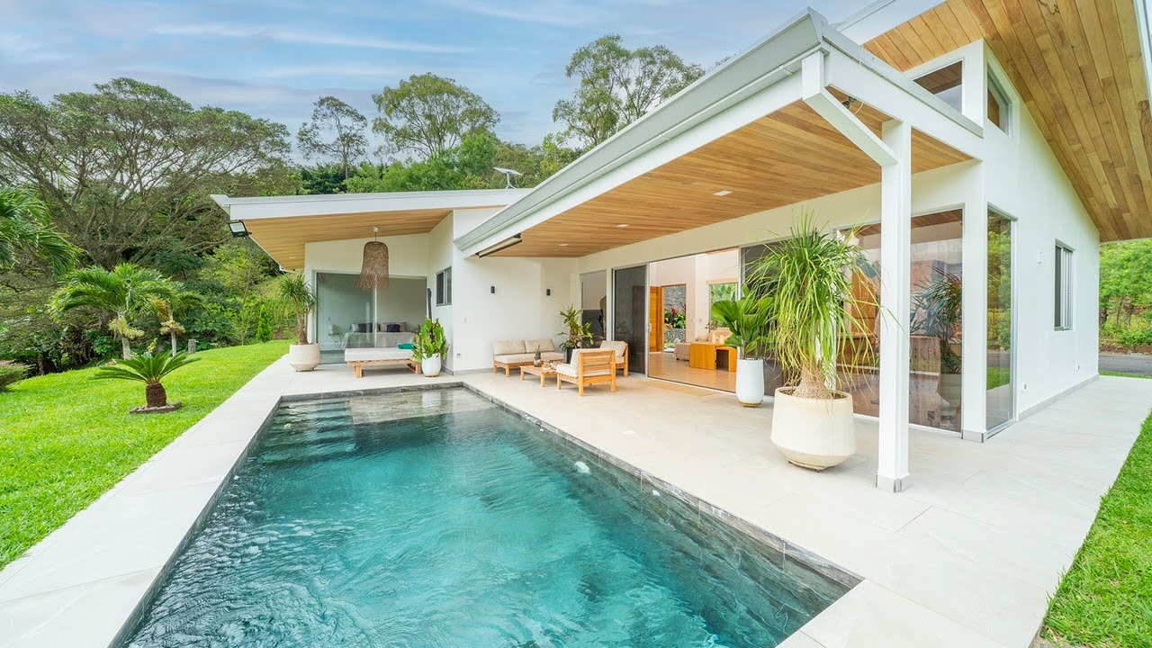 Mediterranean-Inspired Luxury Home in Atenas, Costa Rica | Casa Córcega