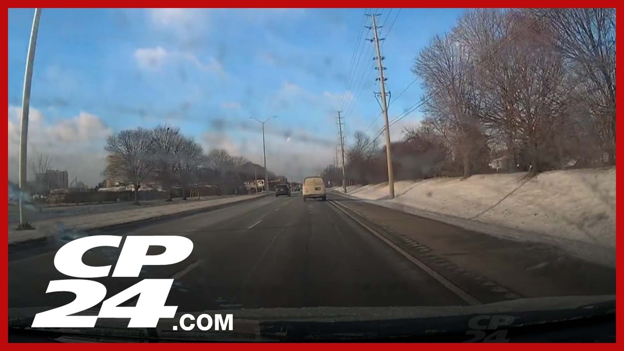 ‘Fireball’ spotted shooting over Mississauga