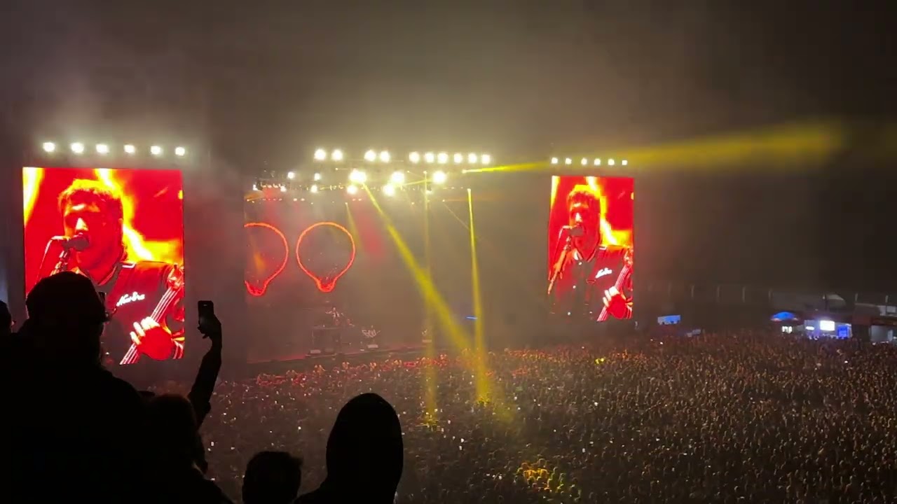 Bullet for my Valentine - Waking the Demon (Costa 21-Lima,Perú) 2025 