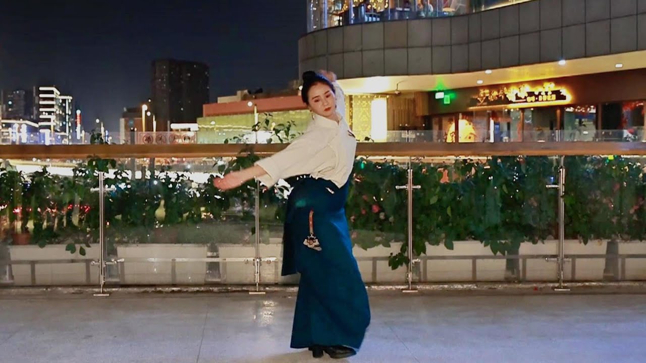 Tibetan dance《吉祥八宝》