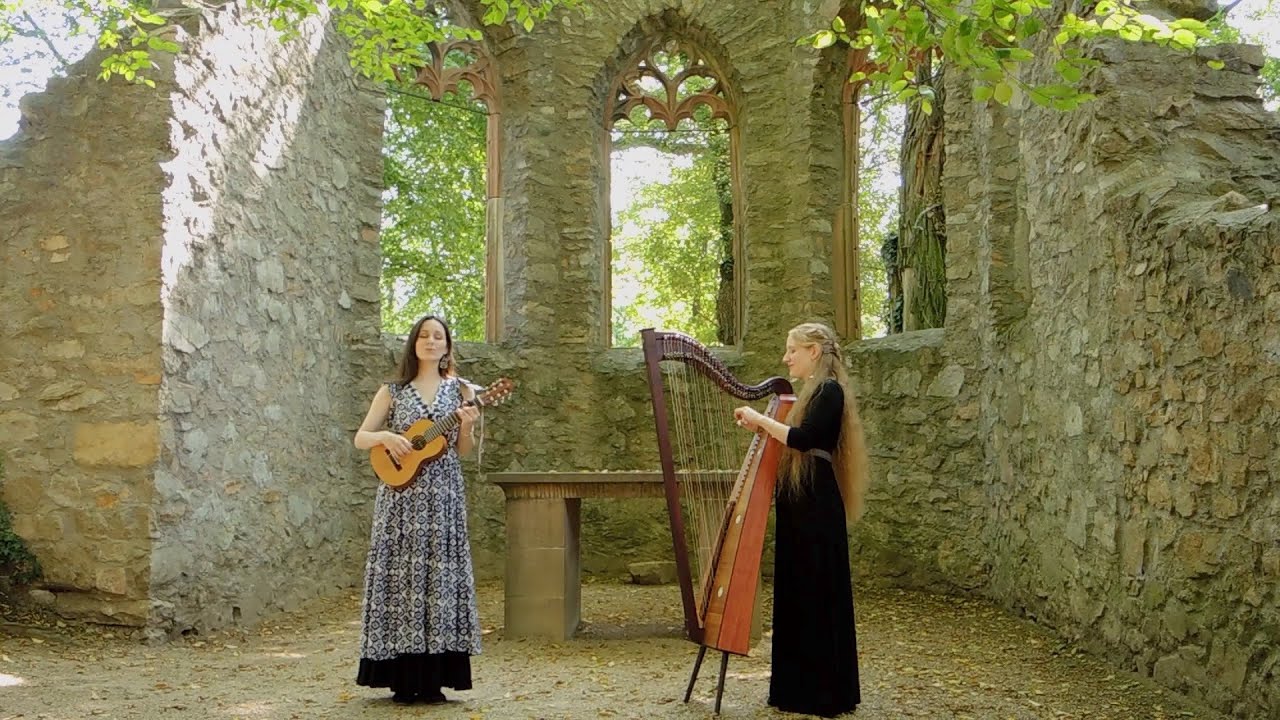 Réveillez-vous belle endormie - Andréa Lena & Daniela Heiderich