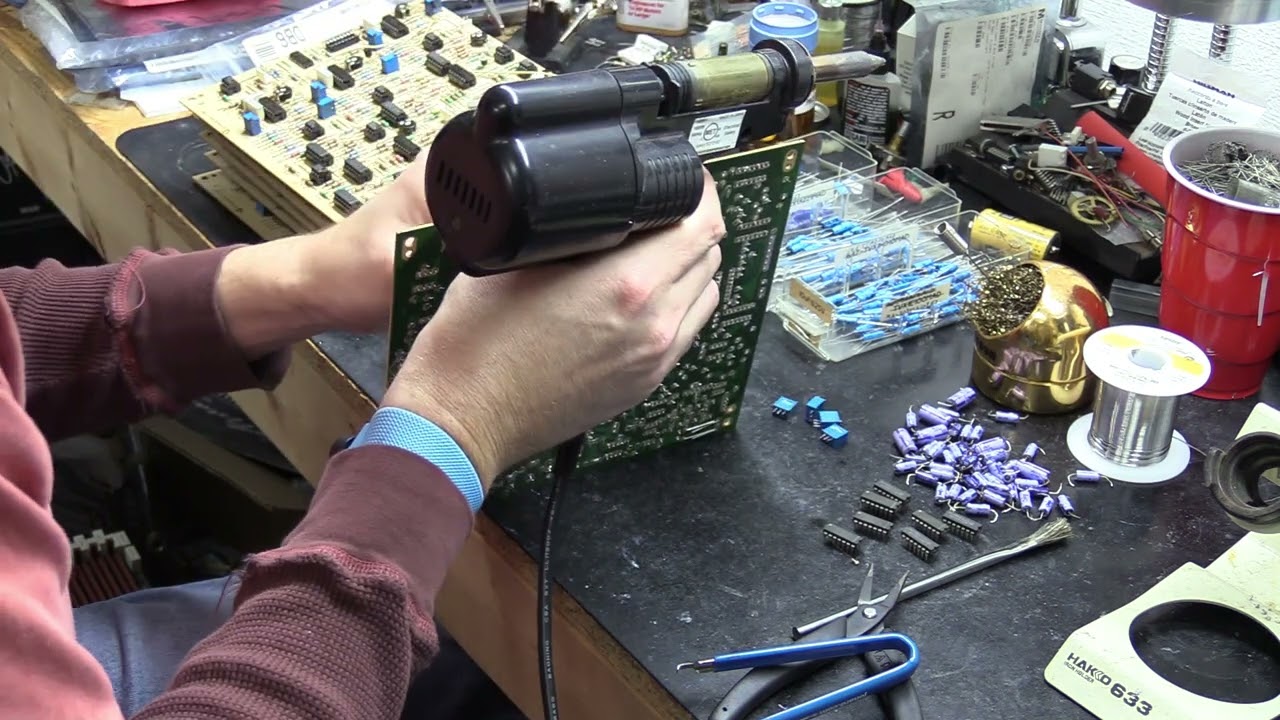 Memorymoog Plus Restoration Hardcore Edition  (Part 2)
