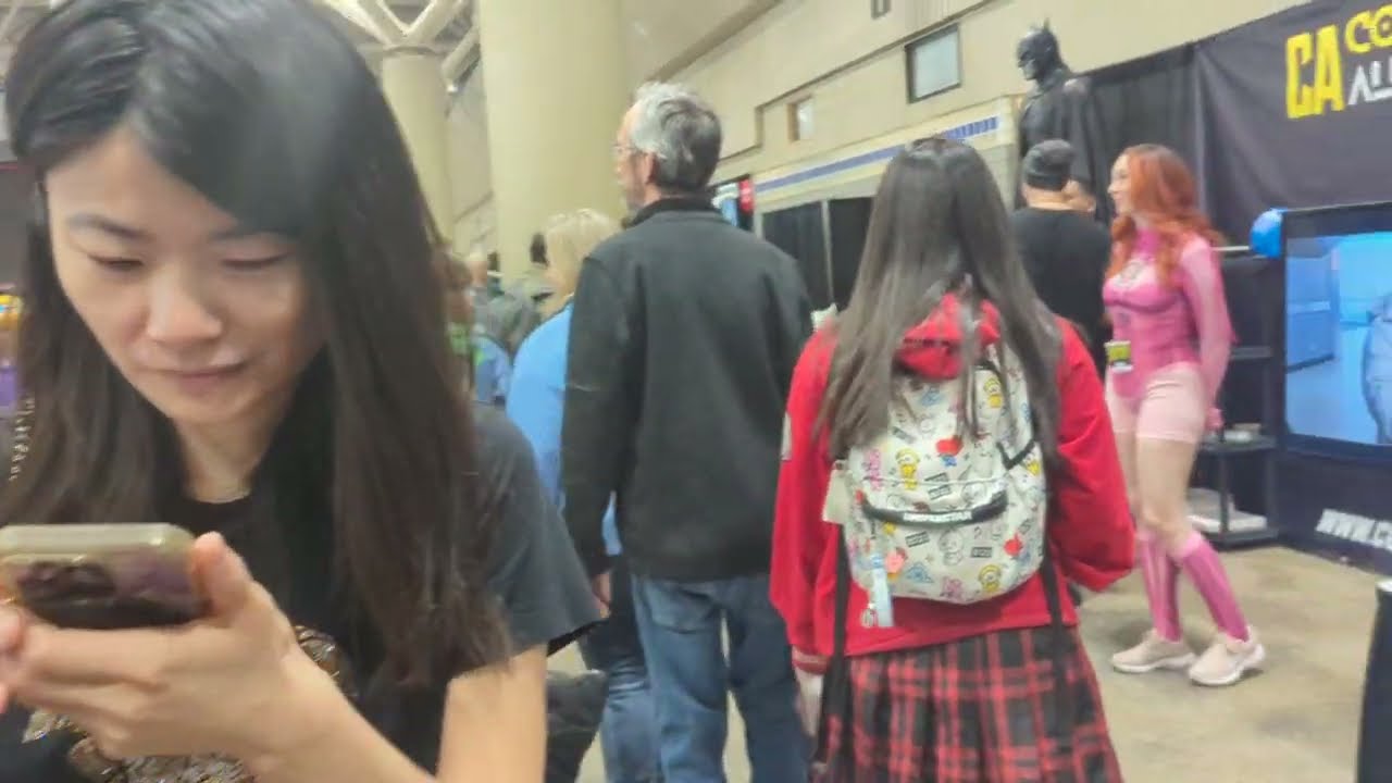 Прогулка по Toronto Comic Con 2025 #comiccon #anime #pokemon Костюмы и крутые вещи!