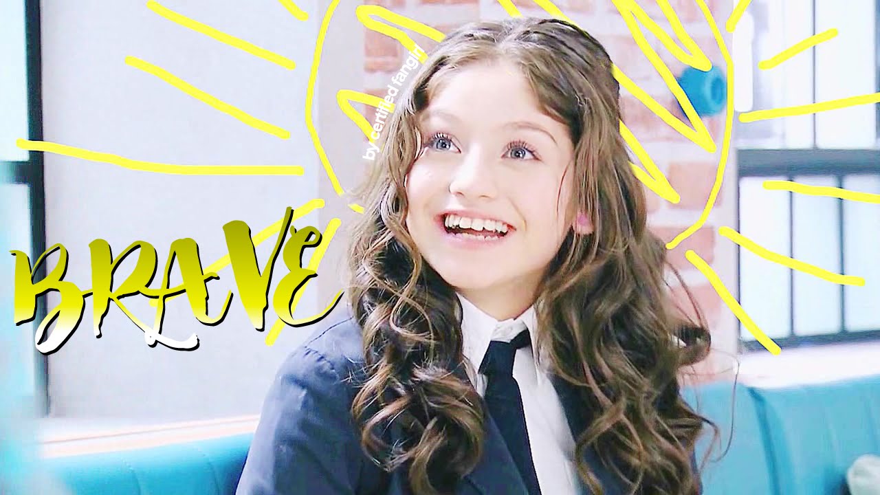 Luna Valente ▸ ❝I wanna see you be brave❞