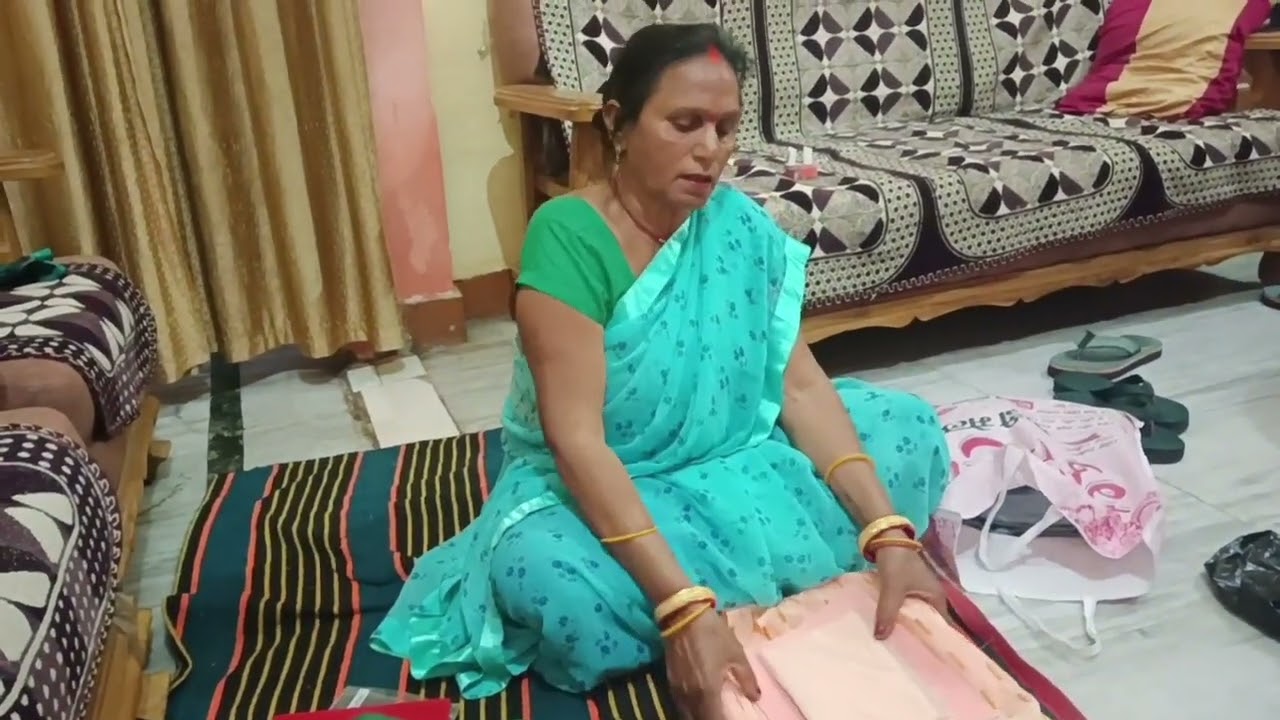नमस्ते प्रणाम दोस्तों आज मैं दुकान से अस्तर फल ले आई हूं