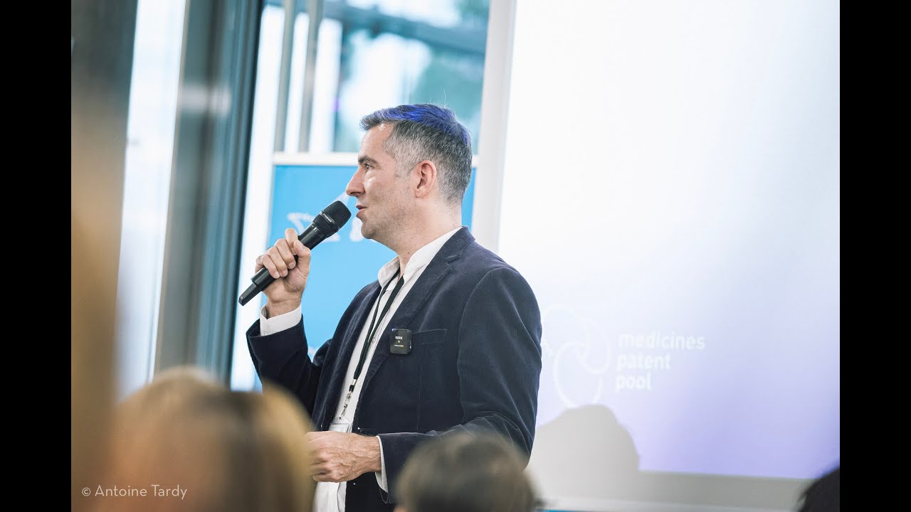 Telling Better Stories - Coms & Croissants event - September 2025