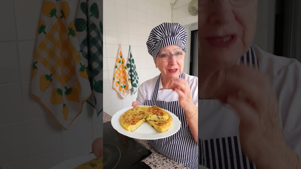TORTILLA DE PATATA CON PORRINAS DE CEBOLLETA