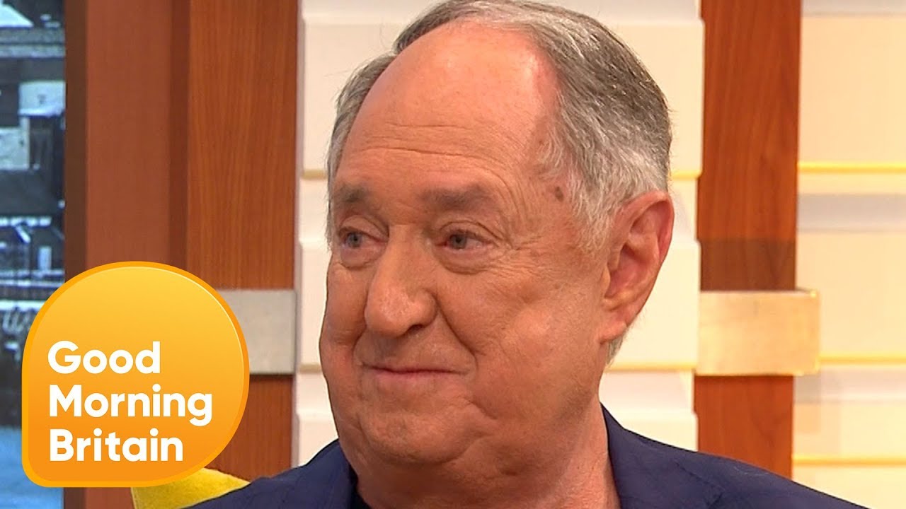 Neil Sedaka Reminisces About His Illustrious Career | Good Morning Britain