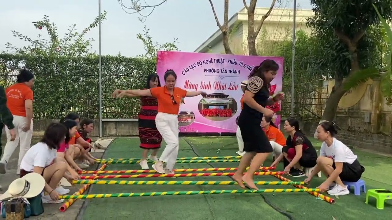 Nhảy sạp - Dân Vũ Tân Thành, kỷ niệm sinh nhật 4 năm ngày thành lập CLB