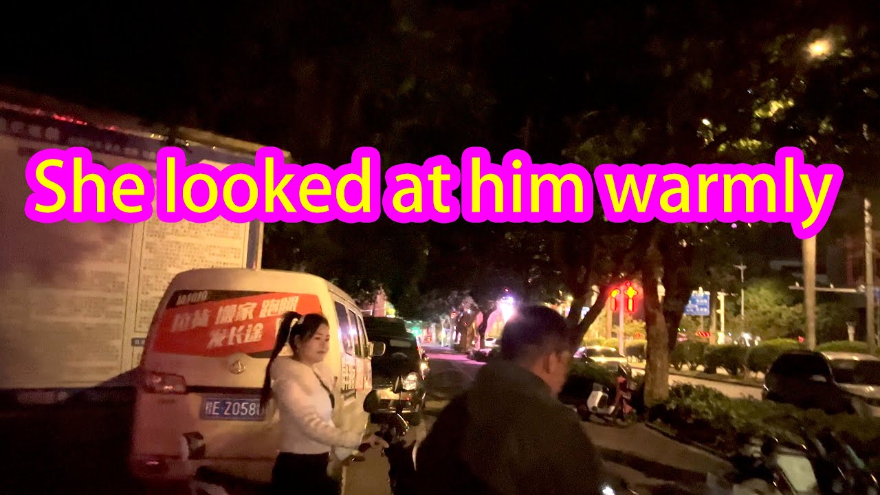 Beihai Night Walk | Exploring Beibu Gulf Square in China | Travel Vlog 2025