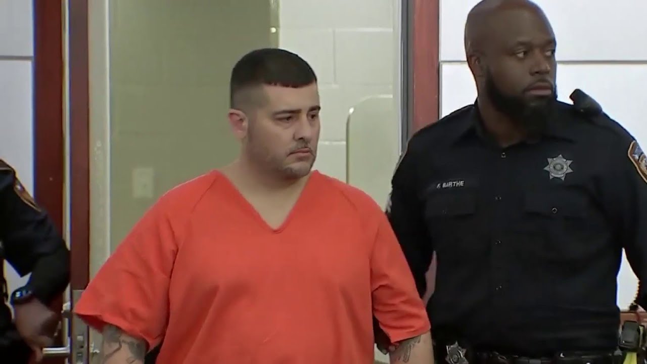$1M bond for veteran accused of shooting a child