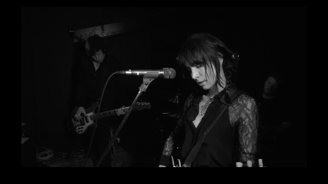Suzie Stapleton - You Were There (live)