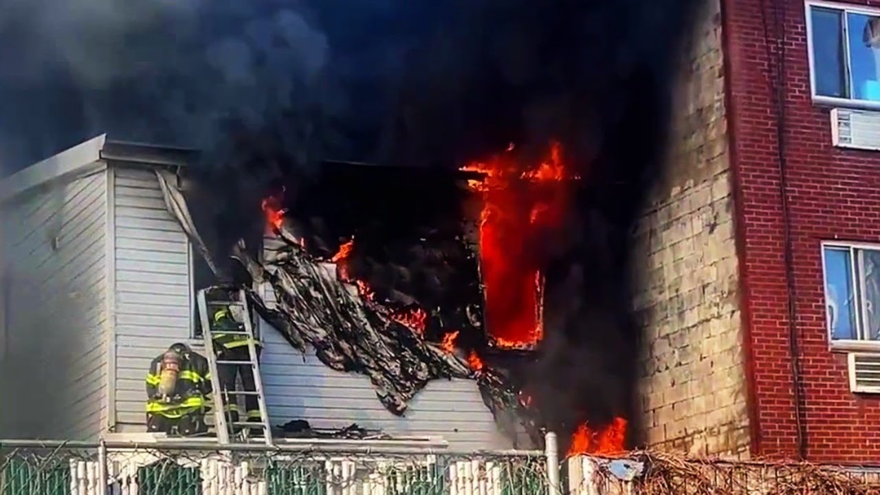 FDNY - Audio + Video - Queens All Hands Box 9336 -  Heavy fire on the 2nd Floor - 2/14/25