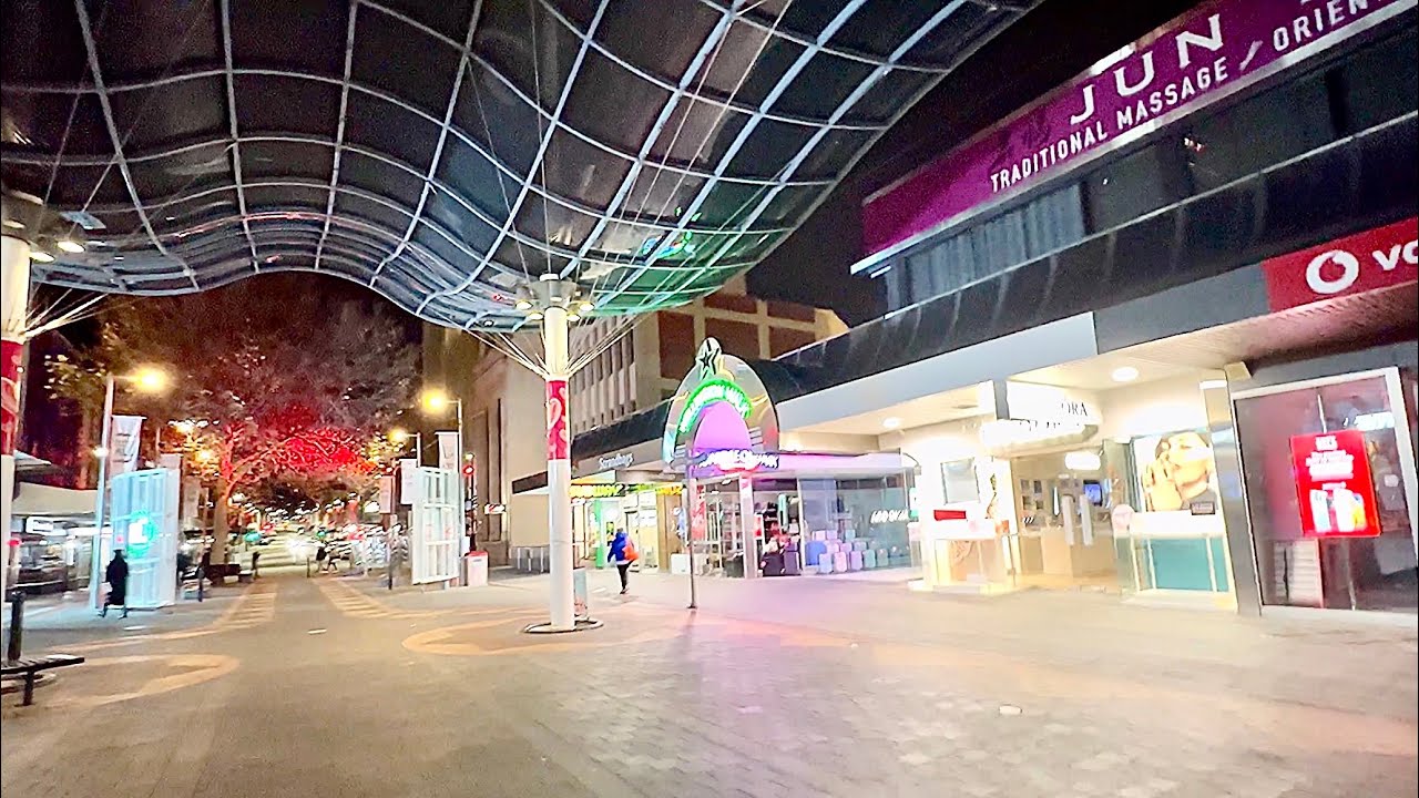 Elizabeth Street MALL Pedestrian Street Night Walk Arounds Review @ Hobart Tasmania Australia 🇦🇺