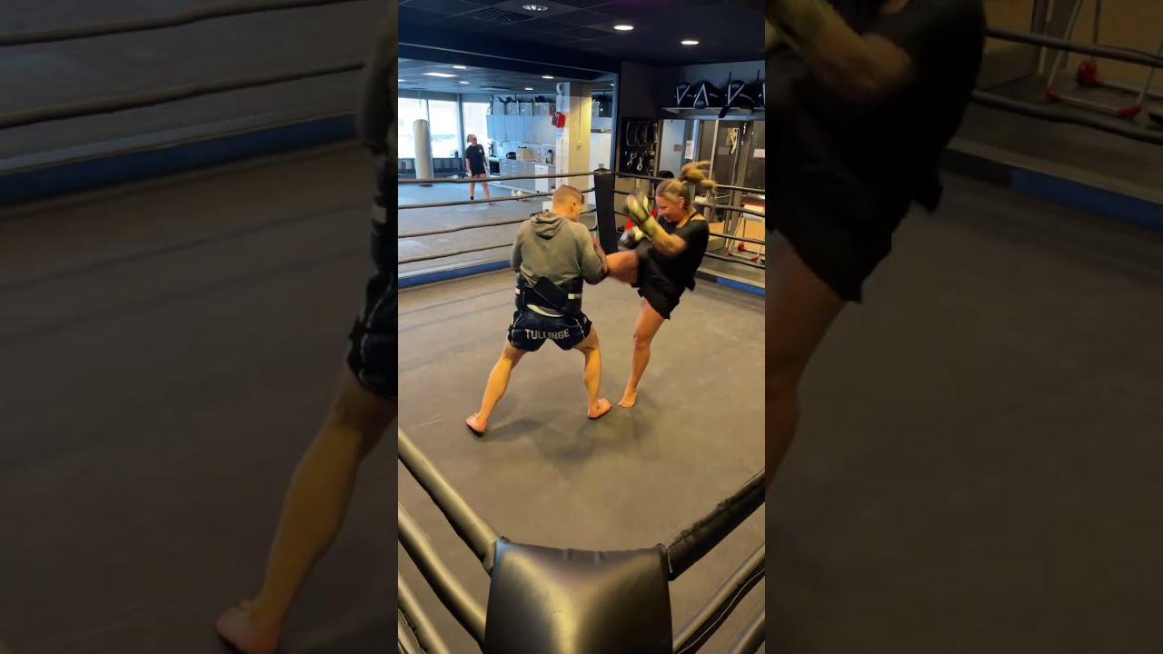 TMT Thaiboxing  sänder live!