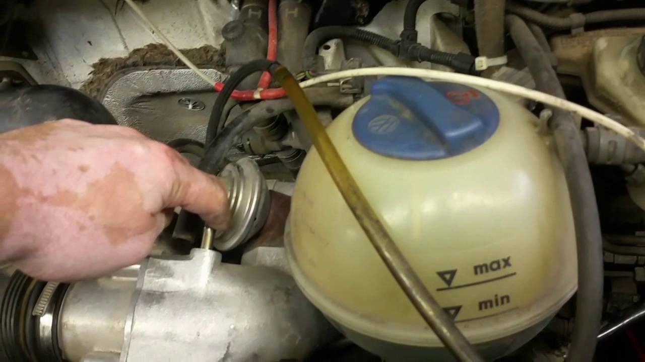 VW T4: Lean fuel trim... smoke check.