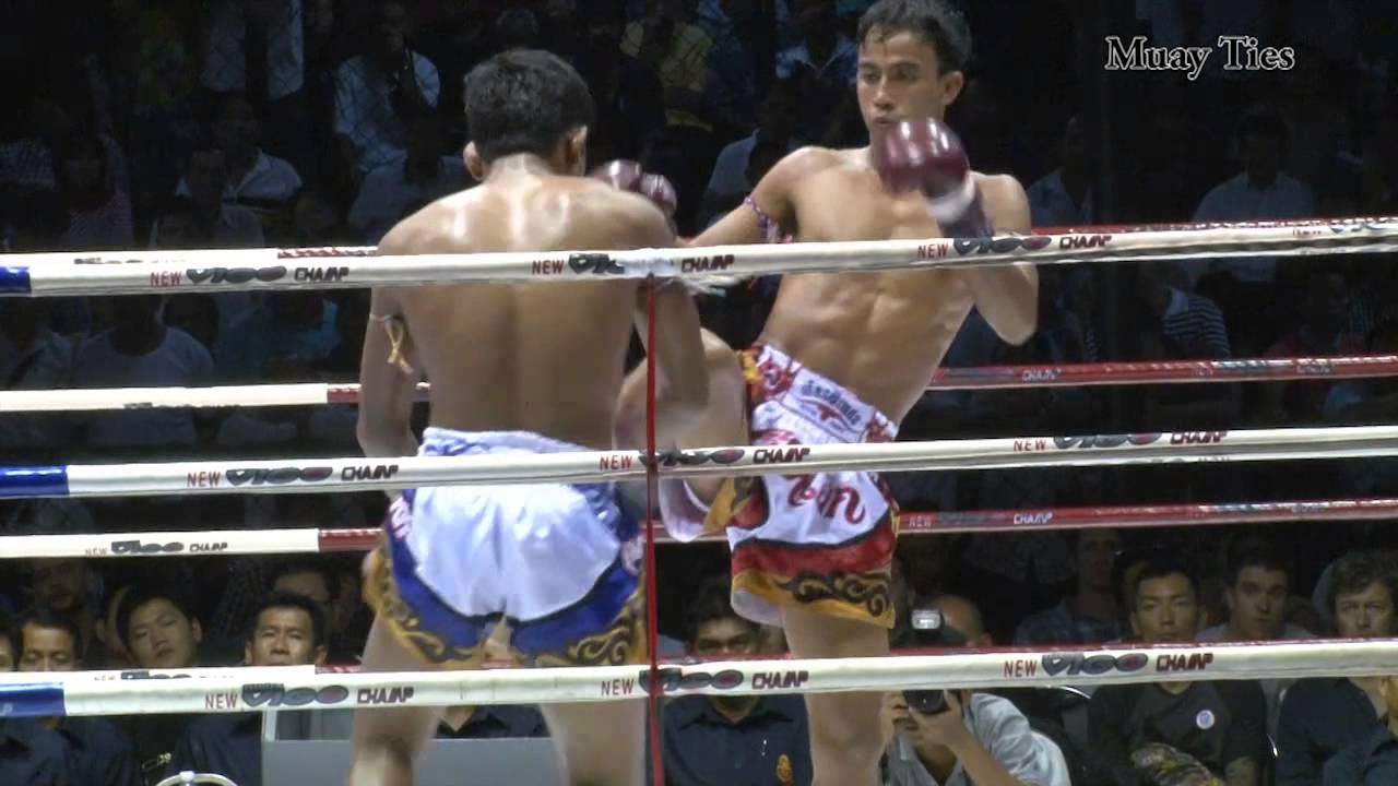 Peneke Sitnoumnoi vs. Superbank Sakchaichote Lumpini 9.7.2013 (Full Fight HD)