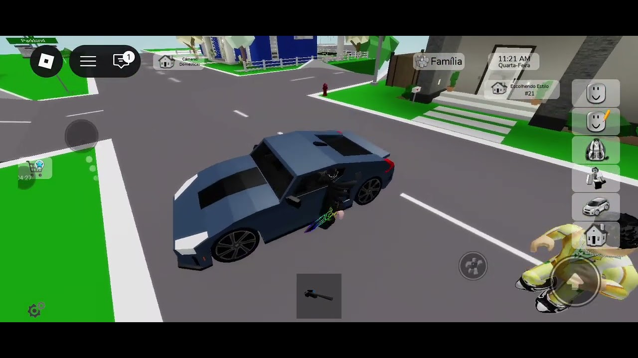 Jogando brookhaven 