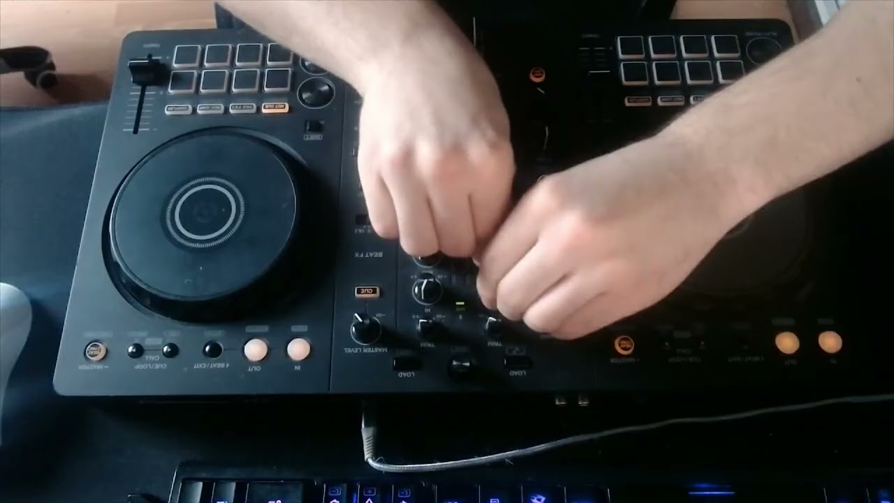 Live Gabber Test | DDJ FLX4 + Reason12