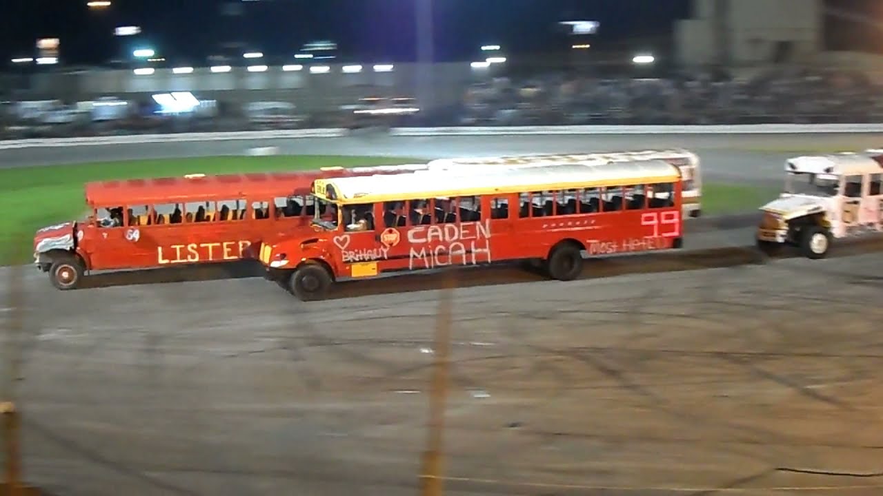 School Bus Figure 8 race 9/25/2021 Sportsdrome Speedway, Clarksville, IN