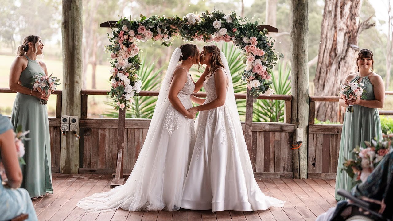 Ottimo House, NSW | Cheryce & Kaitlyn