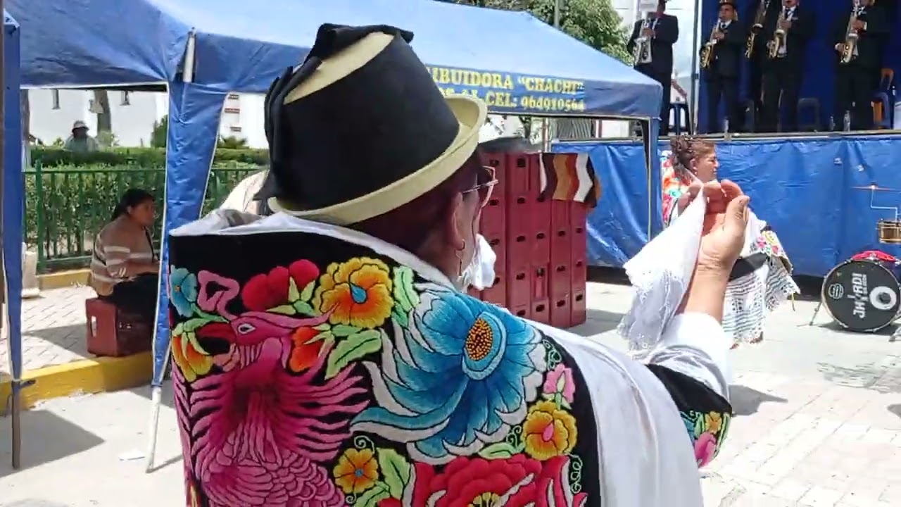 LOS CARAJITOS EN SICAYA FILMACIONES MOLINA 964940612