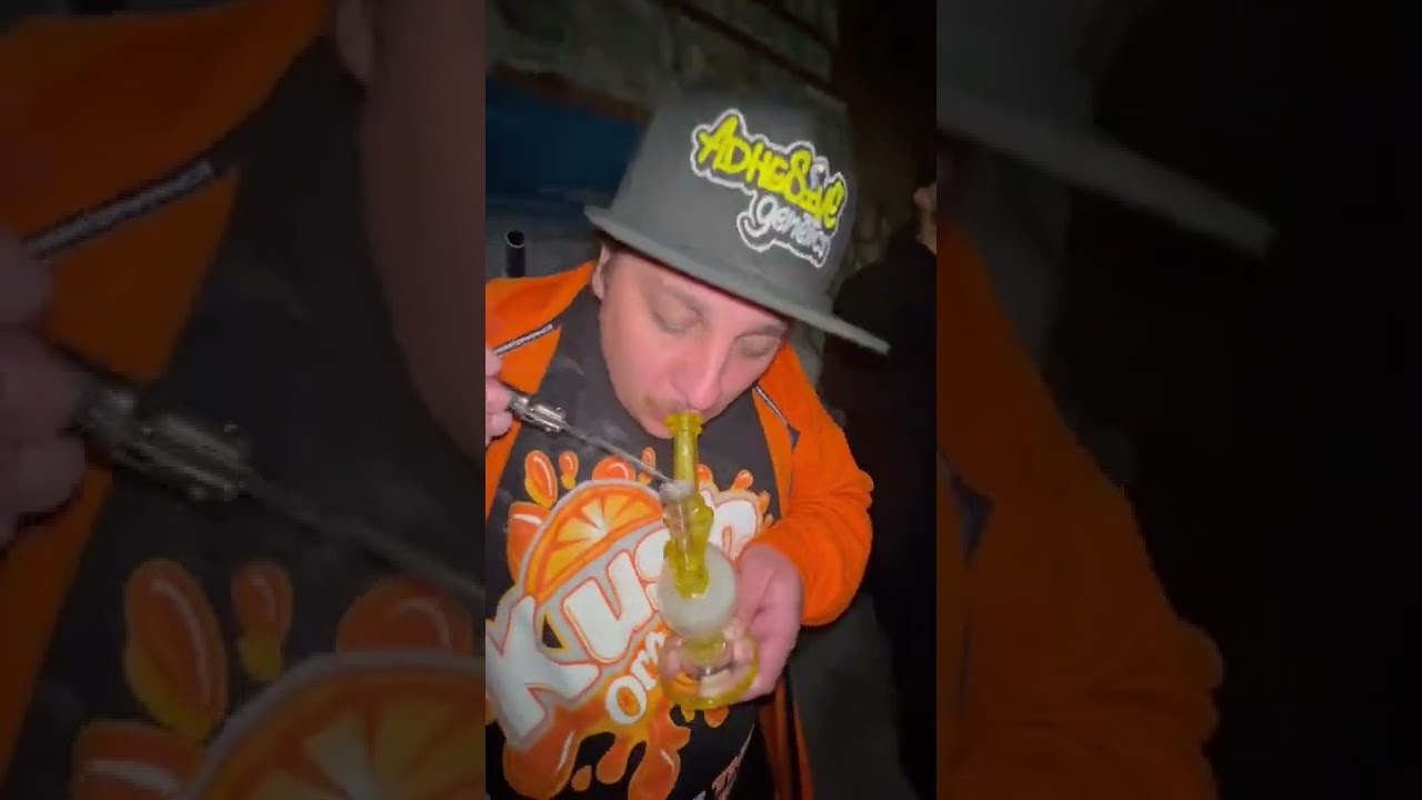 Dabbing with @customgrow420