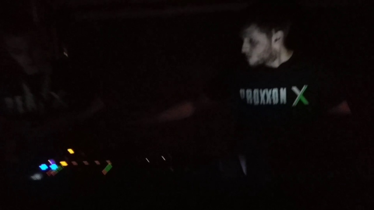Pepe vs Proxxon live @ esols