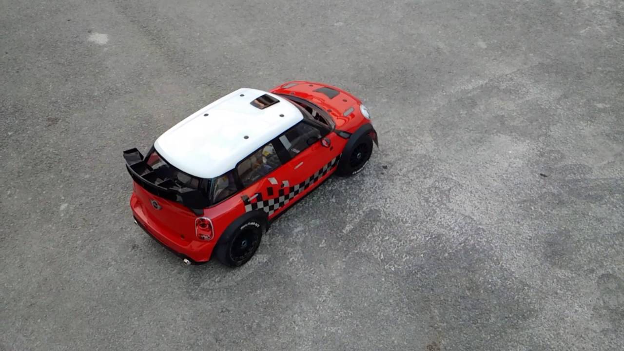 Losi 5ive MINI WRC on asphalt