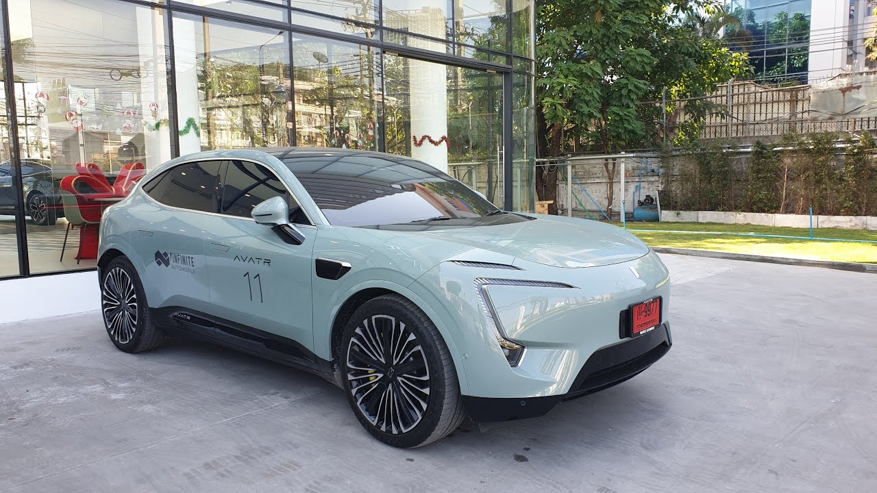 Avatr 11 from Bangkok to Chiang Dao