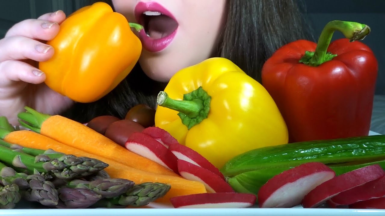 HEALTHY EATING ASMR Raw Veggie Platter - EXTREMELY Satisfying Crunchy Sounds!