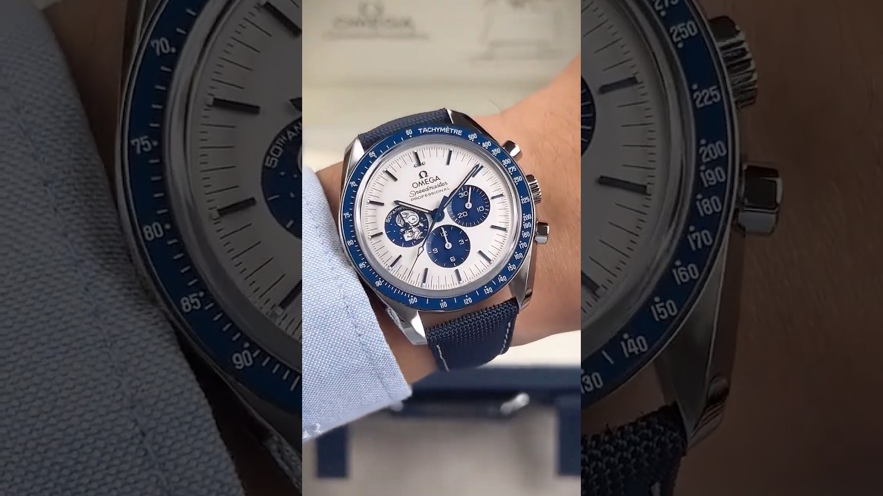 Omega Speedmaster “Silver Snoopy Award” 50th Anniversary – 42mm 