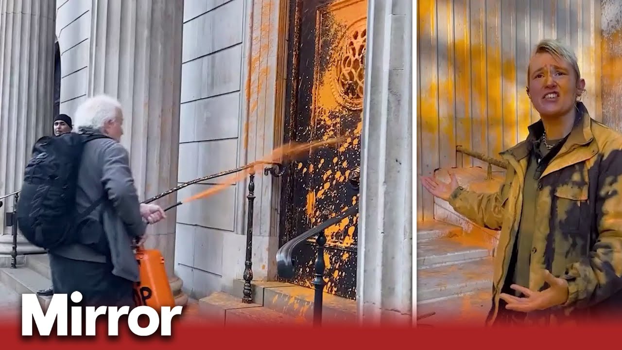 Just Stop Oil protesters target the Home Office and MI5 building