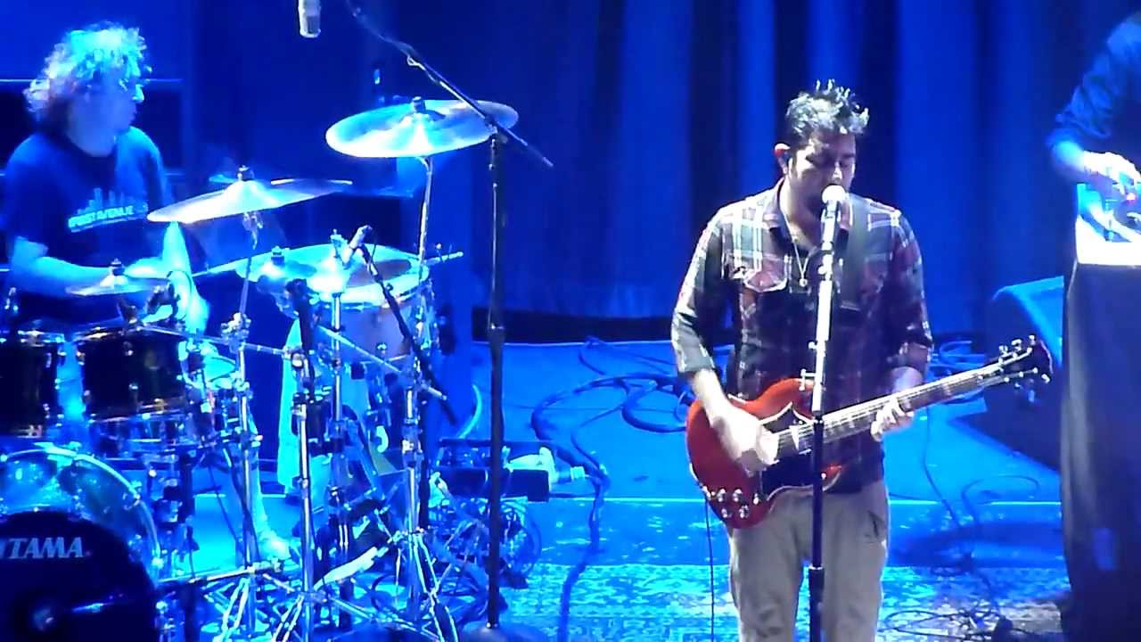 Deftones - Change (In The House Of Flies) (HD) (Live @ Paradiso Amsterdam, 23-08-2011)