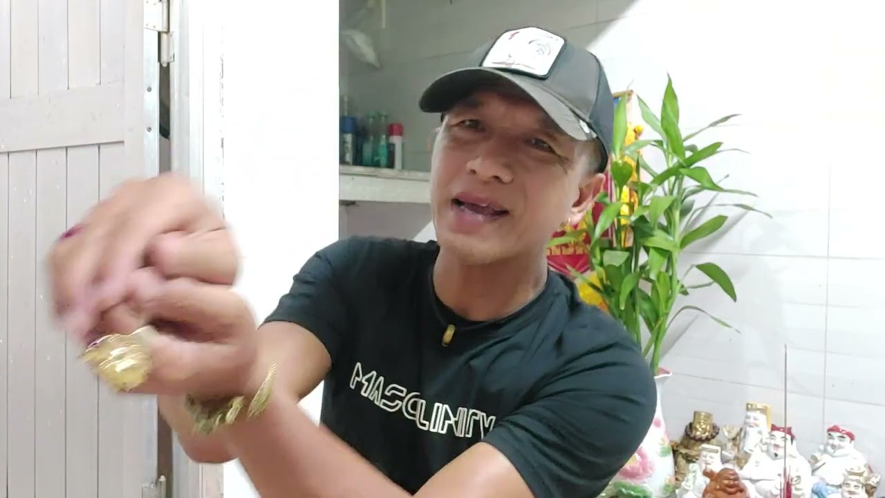 Sức hút Long ky huyền thoại xuất hiện Kiến Tường Tây Ninh với fan ham mộ như ngày nào