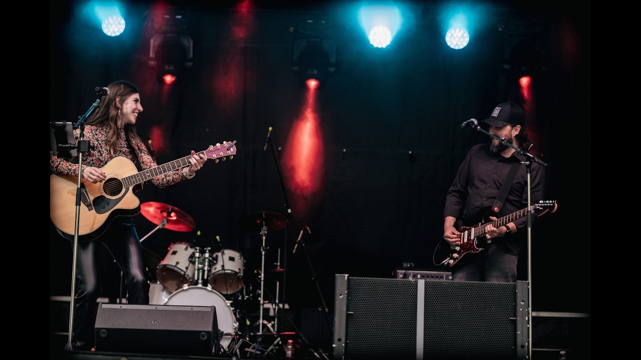 Daylin Jørgensen - Ripped Jeans [Live at Taste of Edmonton]