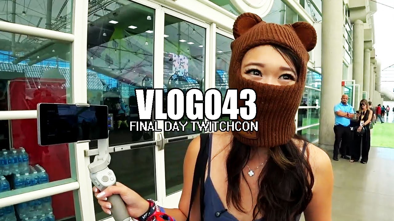 Exhausted at TwitchCon's Final Day