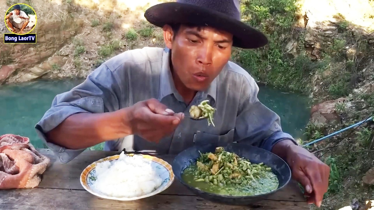 ត្រីខ្ជឹងសមុទ្រស្លគ្រឿងជាមួយដើមខ្ទឺដុះតាមជើងភ្នំ YOU SHOULD WATCH HOW TO MAKE THIS SOUP 4K VIDEO