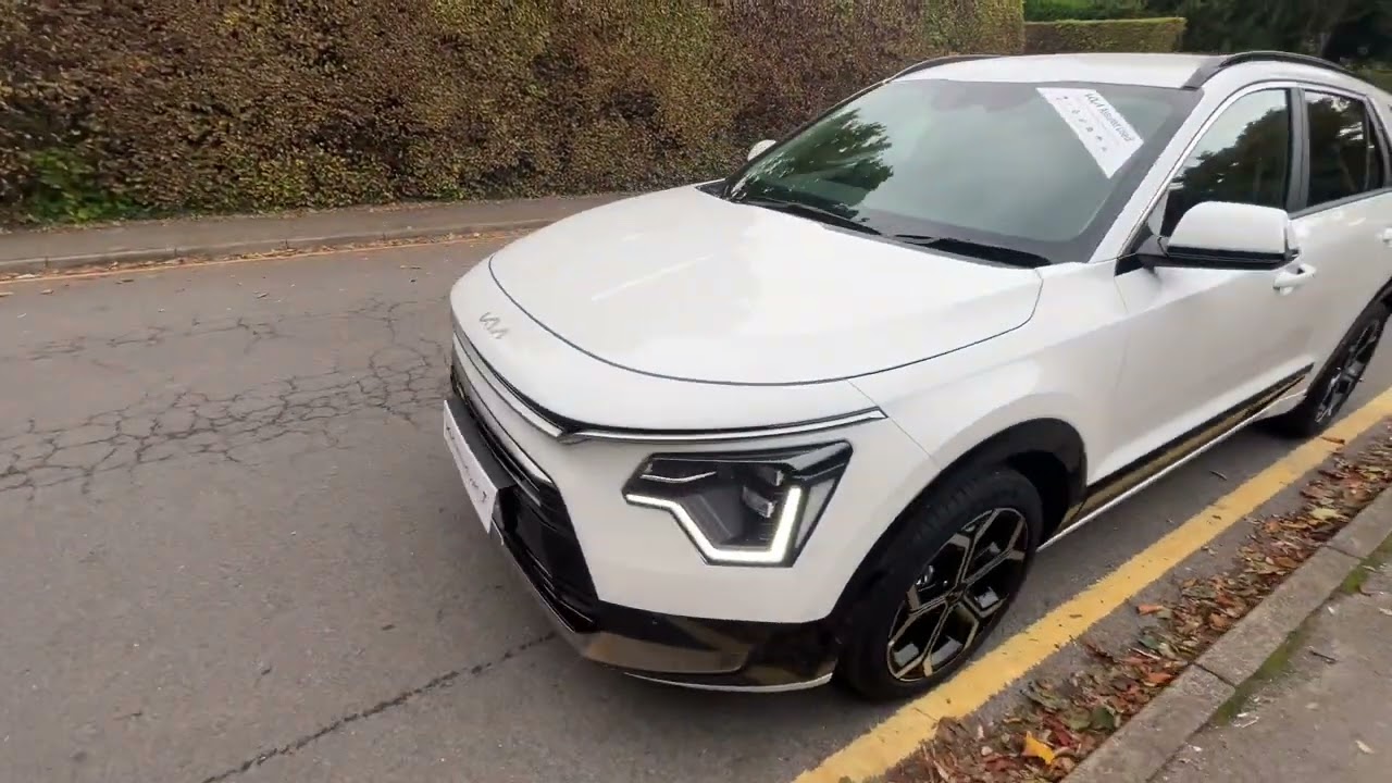 2025 Kia Niro 1.6 GDi HEV - 3 - Automatic (HY25FKF)