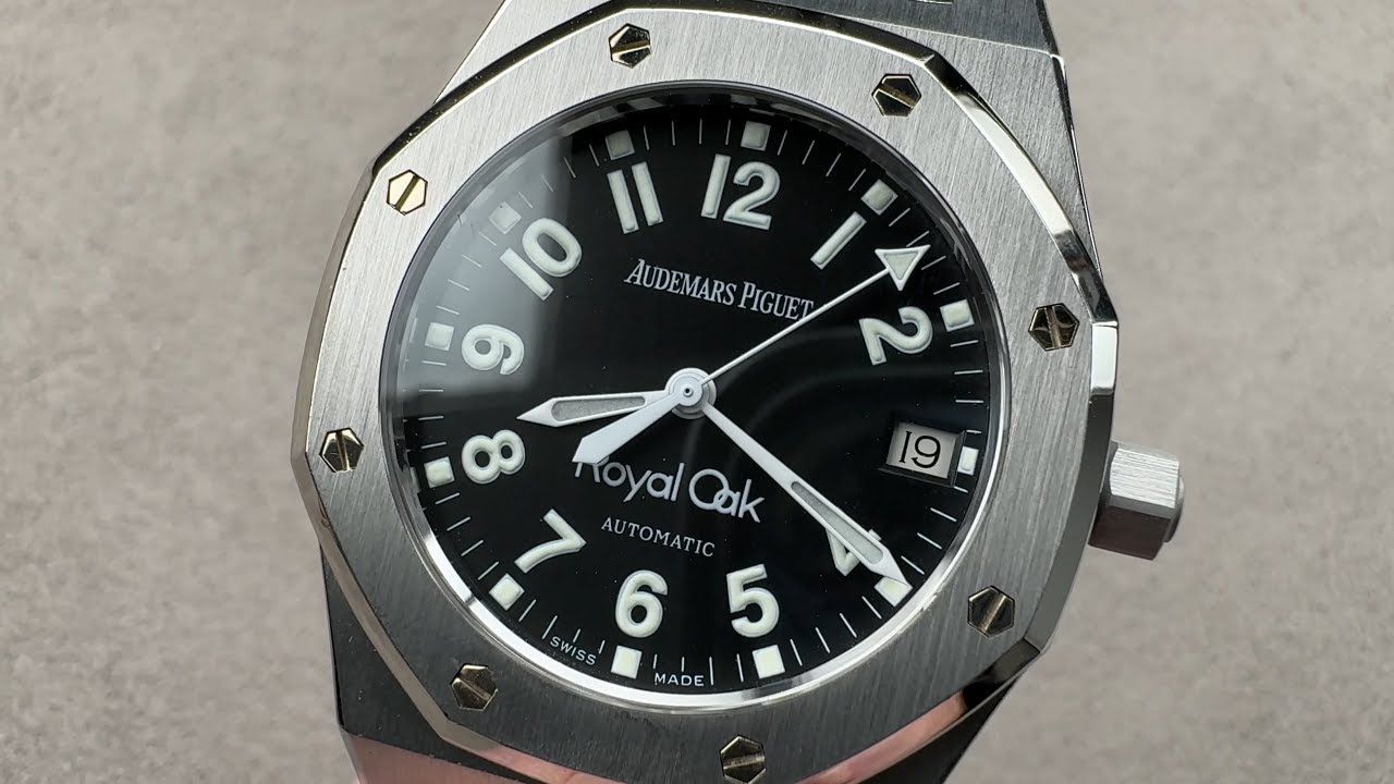 Обзор часов Audemars Piguet Royal Oak Military Dial 14790ST.OO.0789ST.07