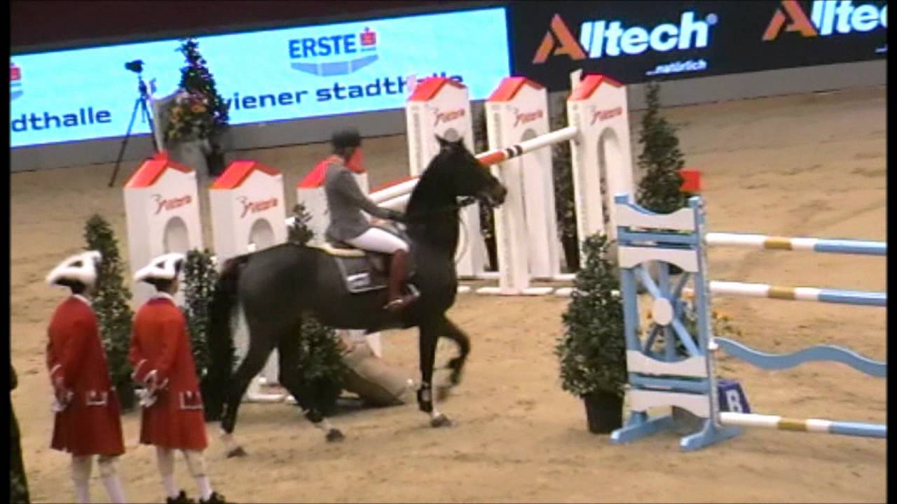 Meredith and Checkmate in Vienna