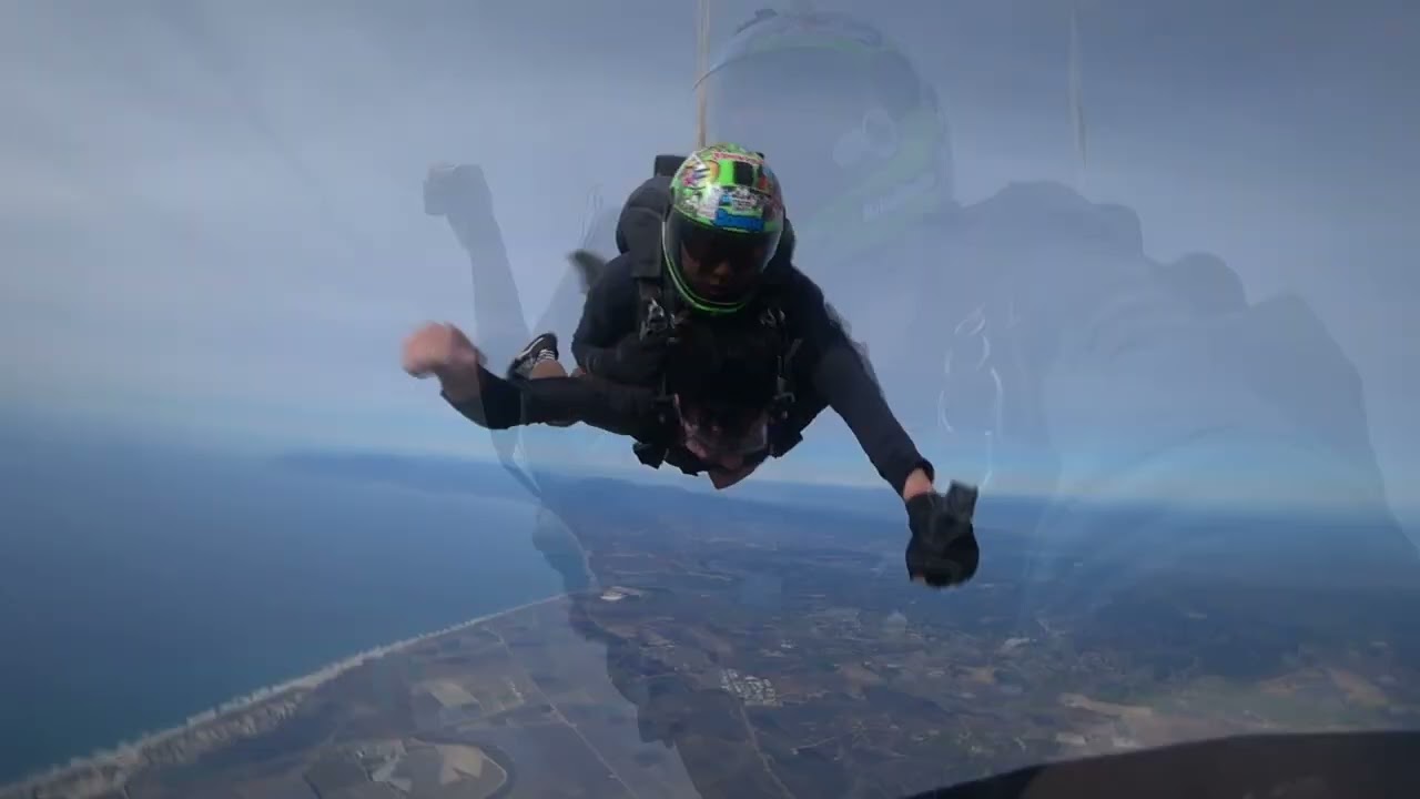 Overcoming my extreme fear of heights! My first Tandem Skydive, Monterey Bay, California. 18000 ft!!
