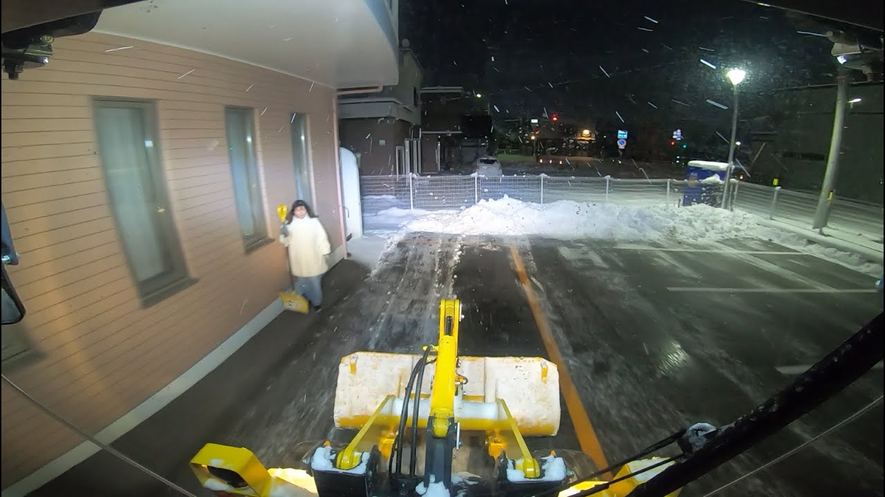 【今季最強寒波】保母さん来るの早くない？春にしていくいつもの幼稚園2 除雪車の車窓から 174