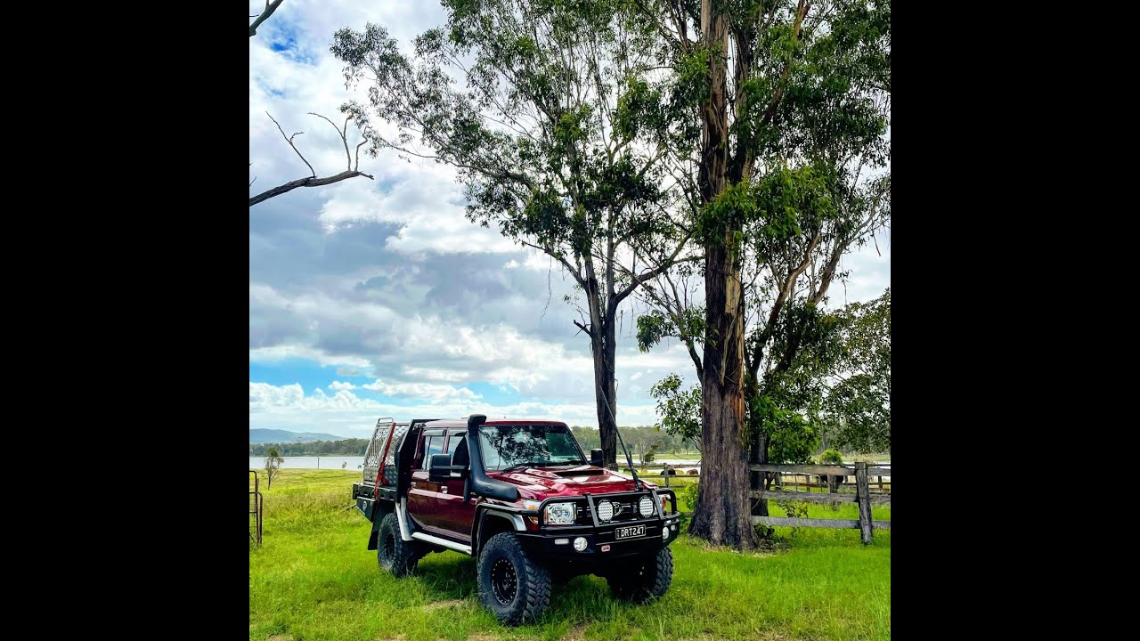 2020  dual cab 79 series Landcruiser walkthrough, ESSENTIALS