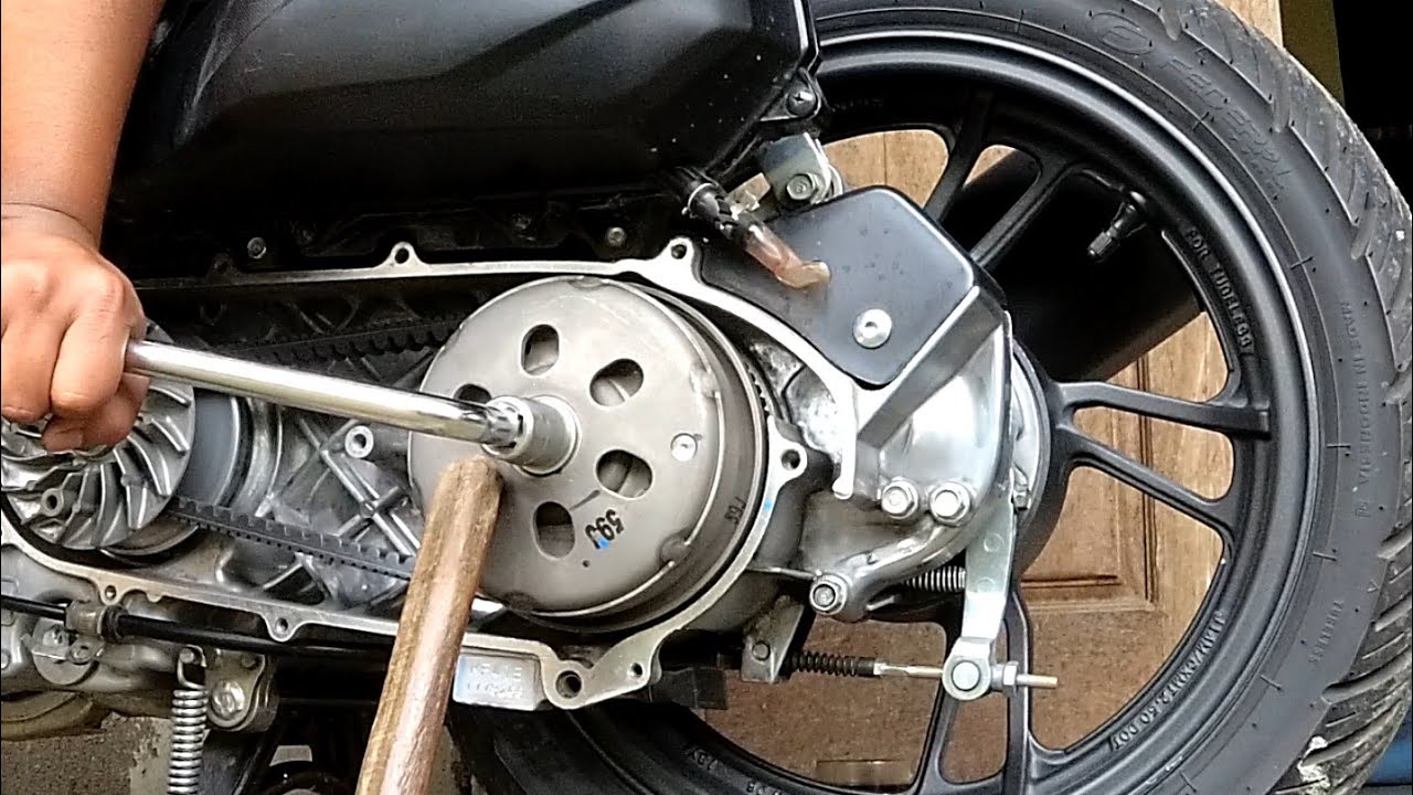 Proses pembersihan dan bongkar pasang cvt vario 150 new pemula | tanpa tracker