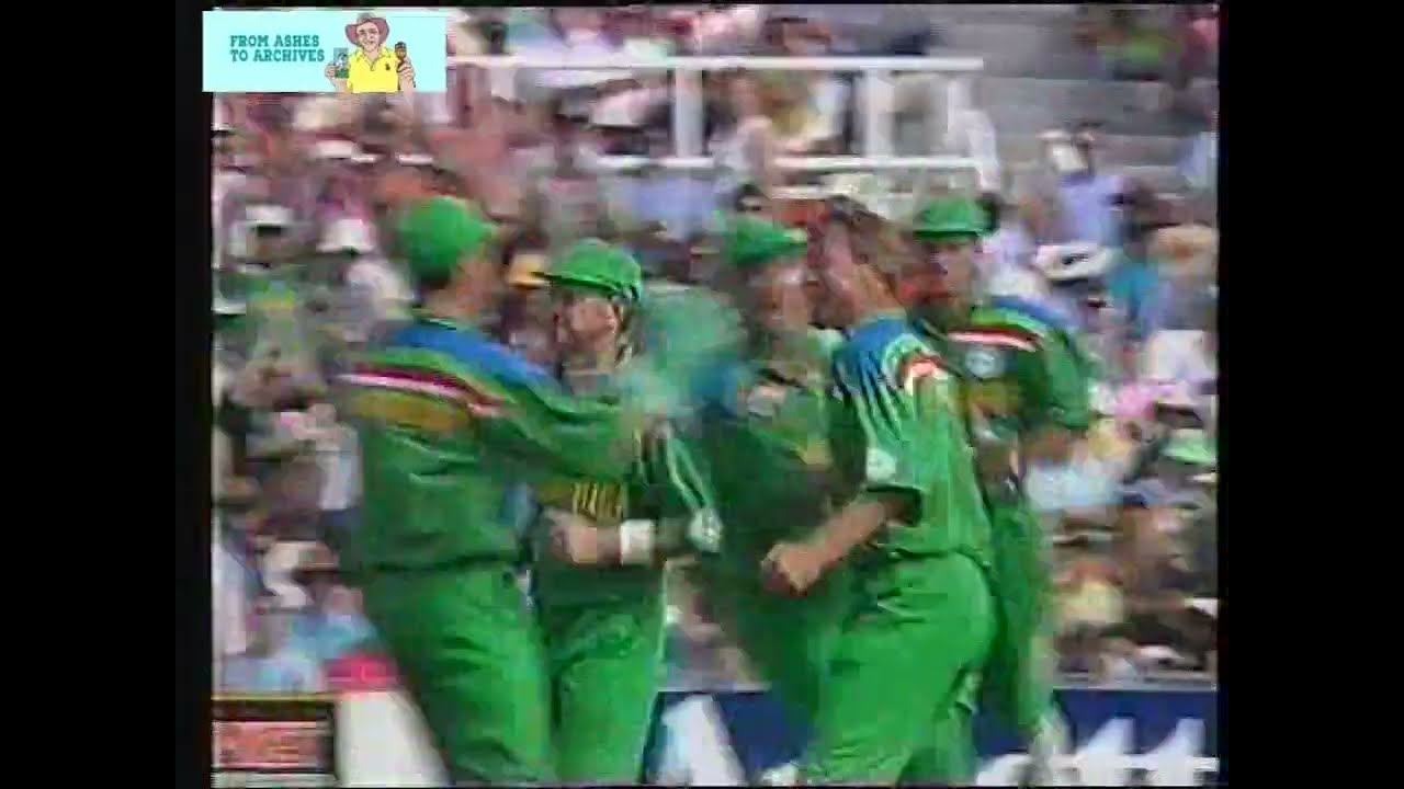 World Cup 1992. Huge moment! Allan Border bowled 1st ball by South African part timer Adrian Kuiper