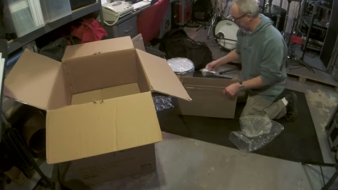 Yamaha Stage Custom Birch Bebop Kit in Natural Finish, Unboxing