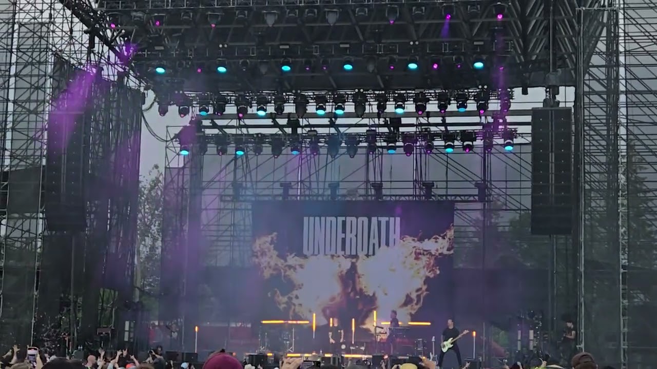 Underoath - A Boy Brushed Red Living in Black and White Live at All Your Friends Fest | Barrie, ON