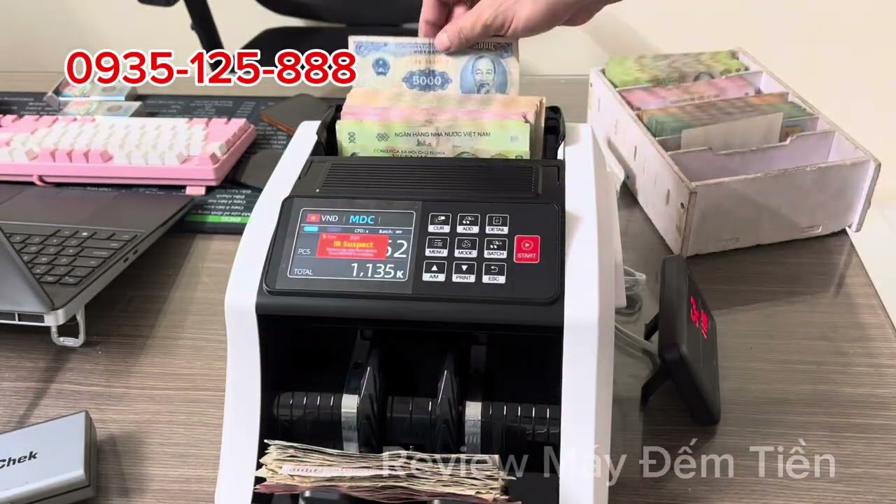 Review cập nhật 2025: Máy đếm tiền hỗ hợp đếm tiền lẻ VNĐ – có đáng mua?